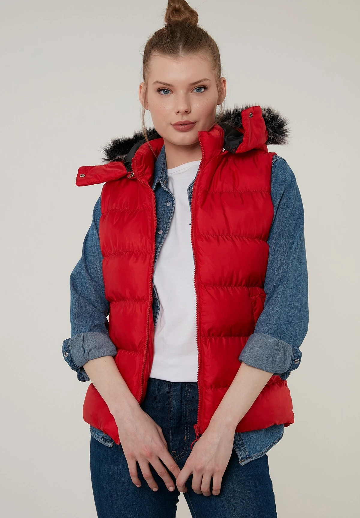 LELA Slim Fit - Bodywarmer - Red 9 LELA Slim Fit - Bodywarmer - Red - Afbeelding 7