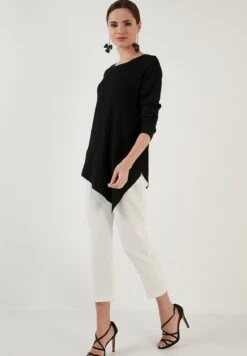 LELA Regular Fit - Blouse - Black -Lela d5533ae082fb4601b370f9ced190c401