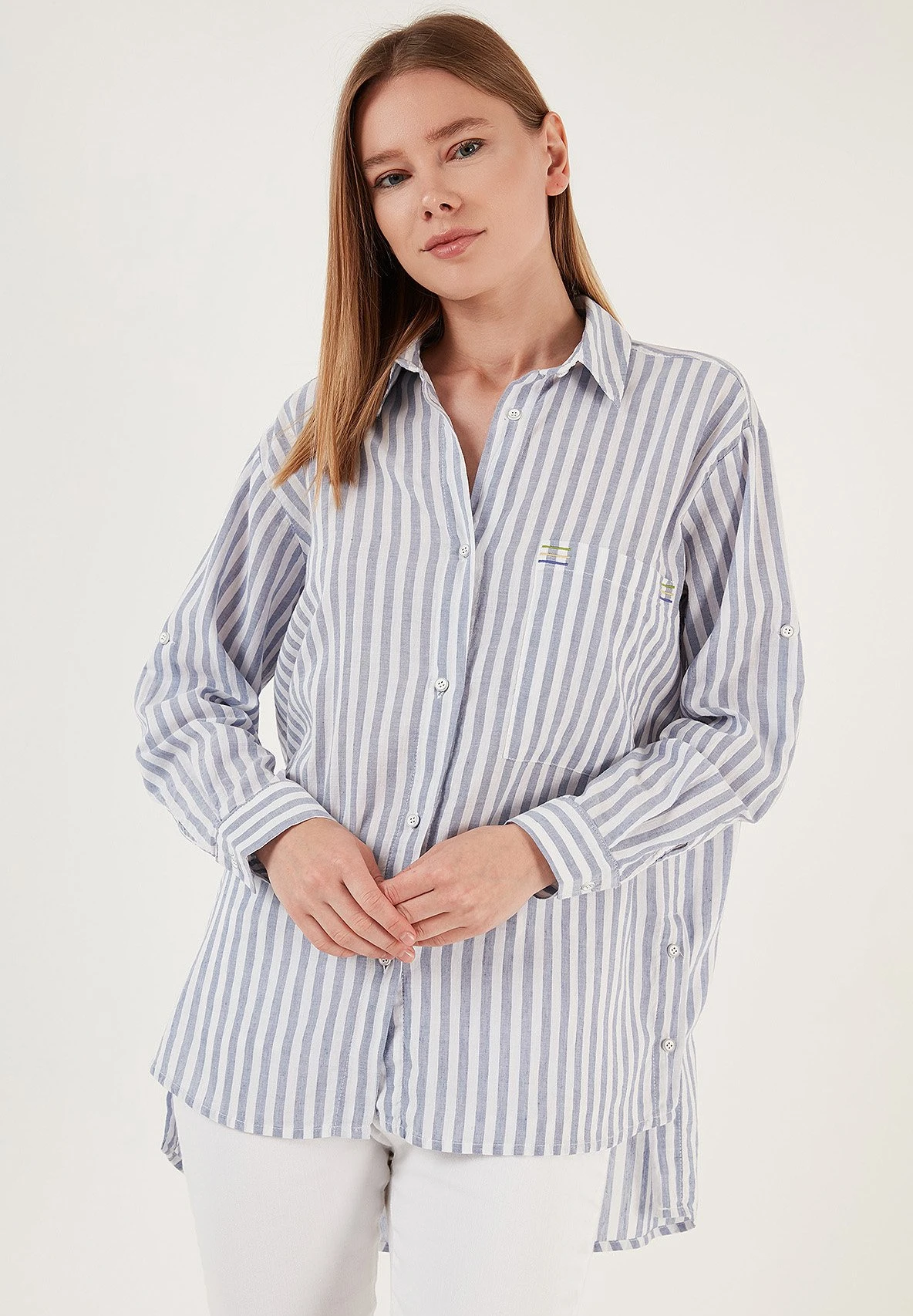 LELA Loose Fit - Overhemdblouse - Light Blue 3 LELA Loose Fit - Overhemdblouse - Light Blue