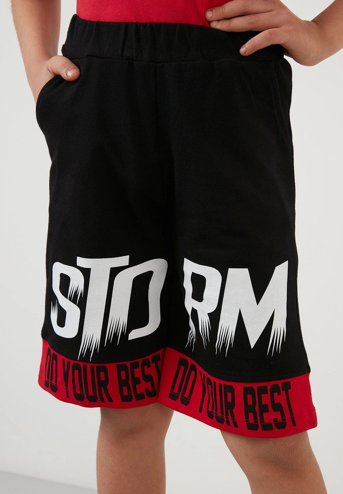 LELA Regular Fit T-Shirt And Shorts - Shorts - Red 6 LELA Regular Fit T-Shirt And Shorts - Shorts - Red - Afbeelding 4