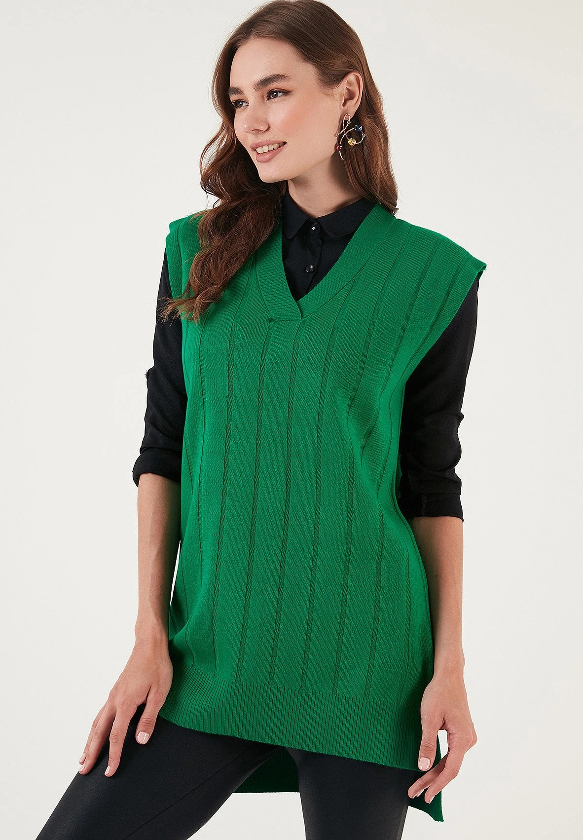 LELA Regular Fit - T-Shirt Basic - Benetton 7 LELA Regular Fit - T-Shirt Basic - Benetton - Afbeelding 5