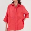 LELA Overhemdblouse - Coral 1 LELA Overhemdblouse - Coral -Lela e20a9b6b7d8d4a5aac98d2c9e2f0d95d