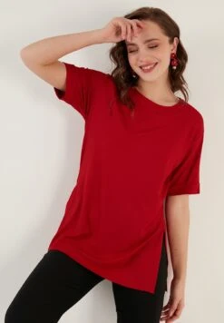 LELA Slim Fit - Blouse - Red -Lela efff45a5b1eb44cebea4eaaed207df48